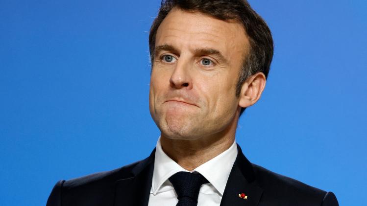WUT. Française riskeert 12.000 euro boete voor beledigen Macron op Facebook