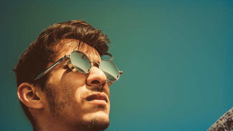 pexels-asim-alnamat-343717