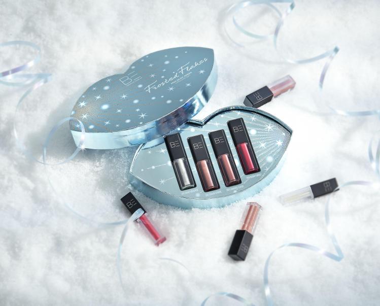 FROSTED+FLAKES+COLLECTION_MINI+SILKY+SHEER+LIPGLOSS+SET€19,95
