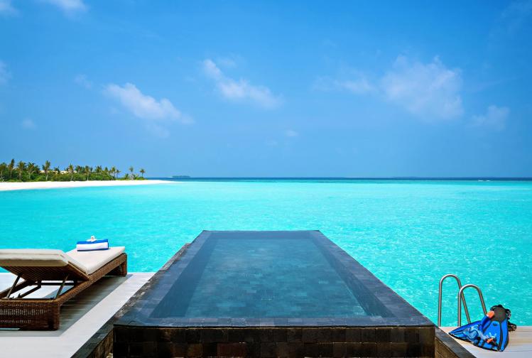 Movenpick Resort Kuredhivaru Maldives-014